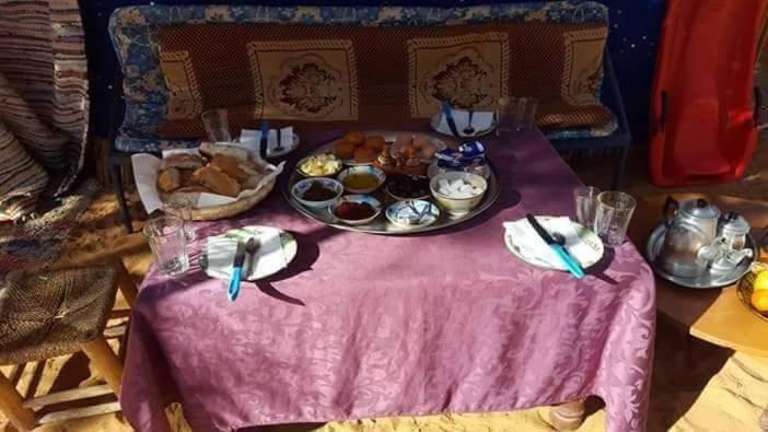 Obira Oasis Merzouga Camp מראה חיצוני תמונה
